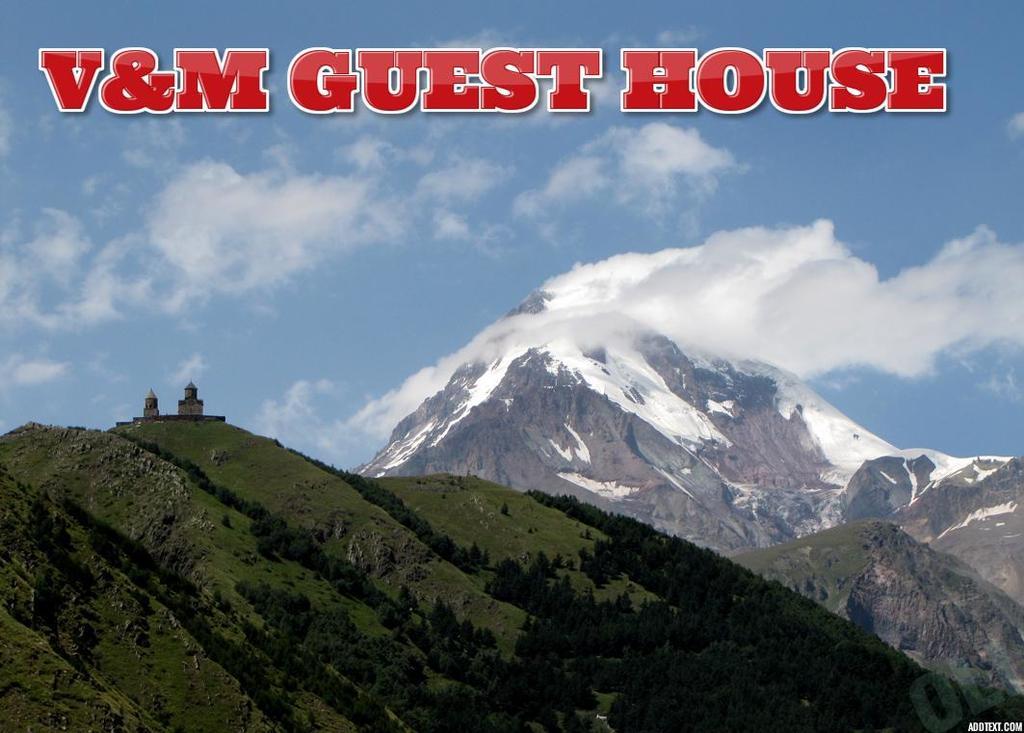 V&M Kazbegi Guesthouse Stepantsminda Экстерьер фото